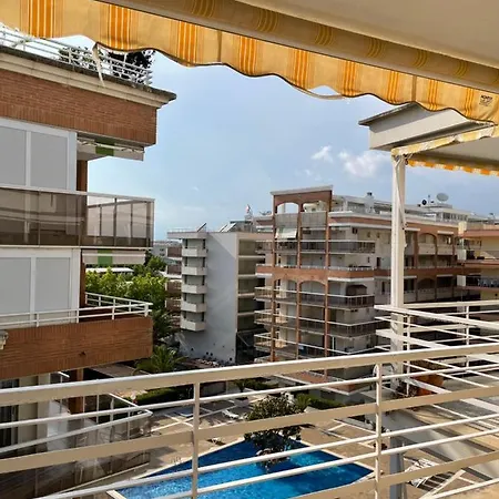 Zeus Alexis Apartment Salou